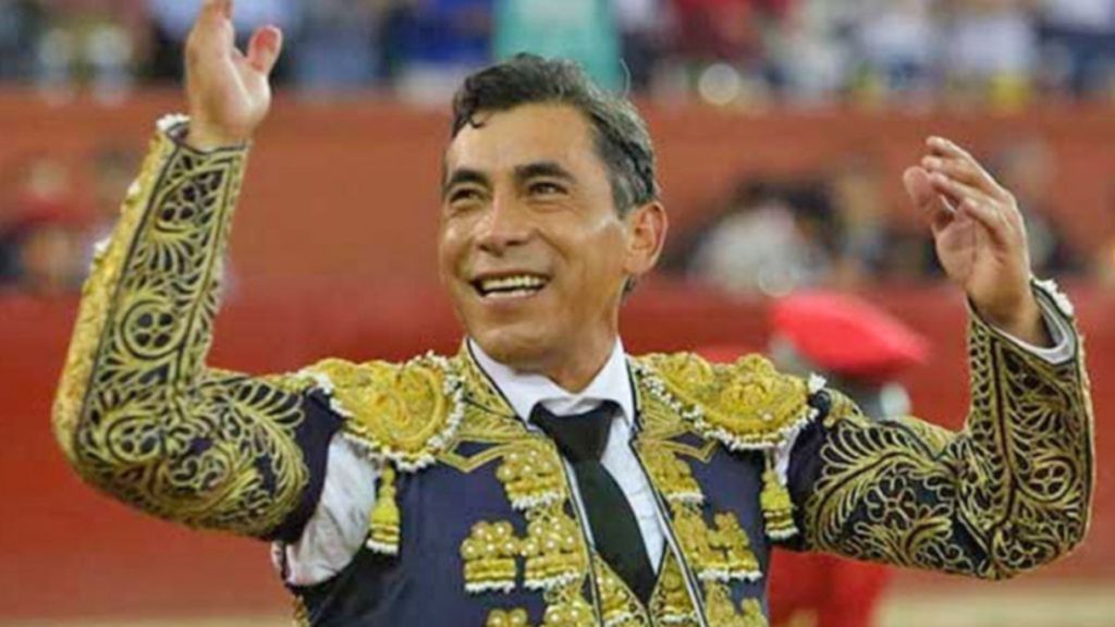 LOS TOROS DE LA DESPEDIDA DE ZOTOLUCO