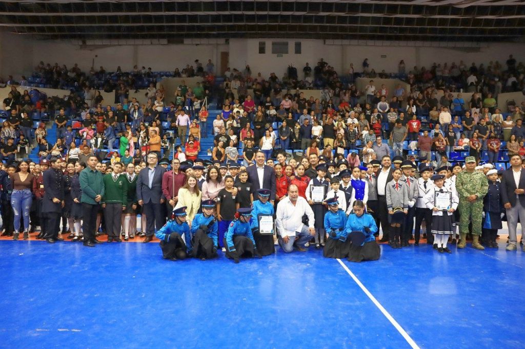 25º Concurso Municipal de Escoltas de Bandera y 1º de Bandas de Guerra en SJR